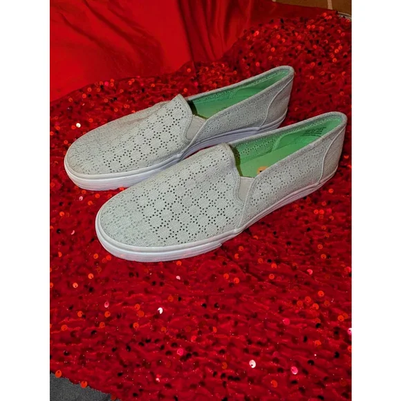 Keds Perforated Slip-On Sneakers Sz 11, Women's, Lt Green - Picture 3 of 6